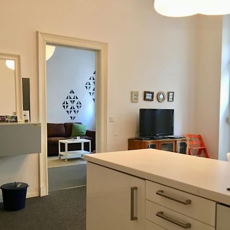 Schoenes Apartment In Prenzlauer Berg X Winskiez Berlin Exterior foto